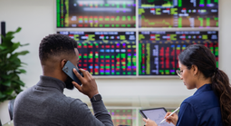 Chứng khoán 20-4: Lý do cổ phiếu Vinhomes bật tăng kịch trần