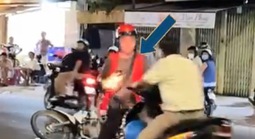 Làm rõ người đàn ông cự cãi sau va quẹt xe với shipper ở Tây Ninh