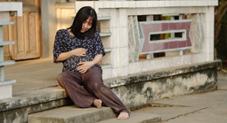 Tín Nguyễn căng thẳng, ám ảnh nỗi lo mất con