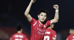 CLB Công an Hà Nội tiến gần "ngôi vương" V-League