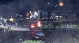 Xe khách tông xe máy, 2 người tử vong tại chỗ