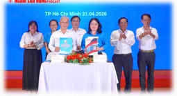 Báo Người Lao Động và Liên đoàn Lao động TPHCM ký kết hợp tác liên tịch