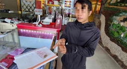 Công an ở TPHCM thu hồi dây chuyền vàng cho người dân ngay trong đêm