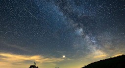 Đêm nay, Việt Nam ngắm "mưa sao băng 2.500 tuổi" đạt cực đại