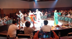 Khai phá "mỏ vàng" kinh tế cuối tuần