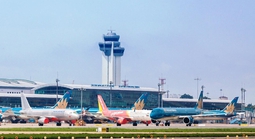 Tăng tần suất sân bay Tân Sơn Nhất lên 46 chuyến/giờ