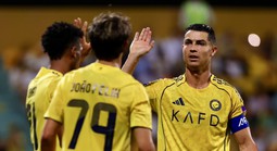 Al-Nassr thắng 5-1, Ronaldo nhận điểm thấp nhất
