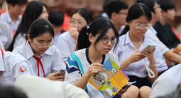 Thi lớp 10 tại TP HCM: Dự kiến giao đề trước một ngày