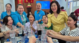 Ấm áp "Bữa cơm Công đoàn" ở phường Tân Sơn Hòa
