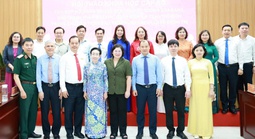 Xây dựng Đảng vững mạnh trong kỷ nguyên số (*): Tạo "lá chắn" tư tưởng trong cán bộ, đảng viên