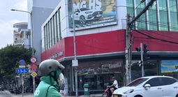 Đi một chuyến xe công nghệ, người dùng phải trả bao nhiêu loại phí?