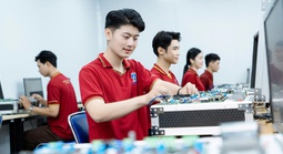 Liên kết nhiều bên: Lời giải cho bài toán nhân lực