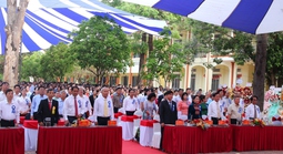 Ngôi trường ươm mần tri thức cho học sinh dân tộc thiểu số kỷ niệm 50 năm thành lập