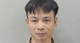 Say rượu, người đàn ông châm lửa đốt cháy xưởng gỗ