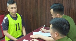 VIDEO: Phá trường gà xuyên quốc gia, giao dịch hơn 1.200 tỉ đồng