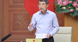 Bảo đảm sách giáo khoa dùng chung toàn quốc