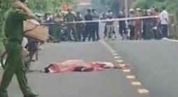 Người phụ nữ tử vong bất thường trên đường, cơ thể có nhiều vết thương