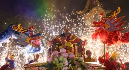 Lễ hội ánh sáng 3D mapping cầu nguyện hòa bình tại Bảo tháp Mandala Tây Thiên