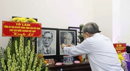 Tổng Bí thư, Chủ tịch nước Tô Lâm dâng hương tưởng nhớ các lãnh đạo tiền bối