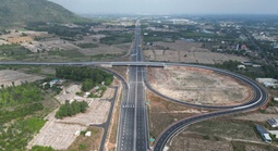 Thông xe hơn 37 km cao tốc Biên Hòa – Vũng Tàu vào đêm 29-4