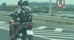 Xác định 2 cô gái "đầu trần", phóng xe máy ngược chiều ở làn 100 km/giờ trên cao tốc