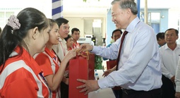Gần và hiểu công nhân hơn nữa