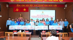 Đẩy mạnh chăm lo cho đoàn viên – lao động trong Tháng Công nhân