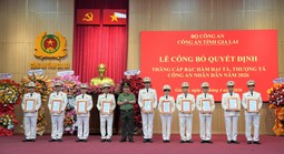 Bộ Công an thăng hàm đại tá cho 21 cán bộ Công an tỉnh Gia Lai