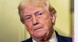 Ông Donald Trump bất ngờ tiết lộ "Iran đang sụp đổ" và muốn mở lại Hormuz ngay