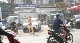 Hình ảnh trên Quốc lộ 51 nối Đồng Nai với TPHCM sáng 29-4