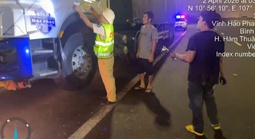 Không có giấy phép lái xe vẫn liều chạy xe đầu kéo trên đường cao tốc Vĩnh Hảo - Phan Thiết