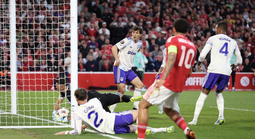 Nottingham Forest hạ Aston Villa, mơ chung kết Europa League sau 46 năm