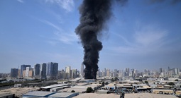 Chiến sự tàn phá tăng trưởng