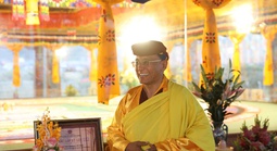 Đức Gyalwang Drukpa khai đàn Pháp hội Đại Bi Quan Âm 2026