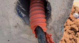 Khó ngờ trước hình ảnh cáp điện, vật tư chiếu sáng trên tuyến cao tốc Biên Hòa - Vũng Tàu bị lấy cắp