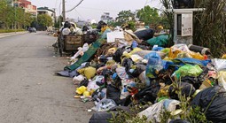 Rác thải sinh hoạt lại tràn ngập phố phường ở Thanh Hóa