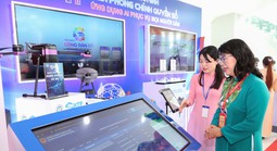 LẮNG NGHE NGƯỜI DÂN HIẾN KẾ: Triển khai "một cửa số" để TP HCM bứt phá