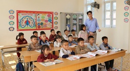 NGƯỜI THẦY KÍNH YÊU: Điểm tựa vững chãi để vươn lên