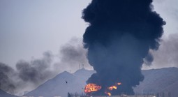 Điều hiếm thấy trên eo biển Hormuz kể từ khi Mỹ - Israel tấn công Iran