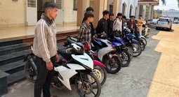 Xử phạt 30 “quái xế” càn quấy tại cánh đồng điện gió ở Gia Lai