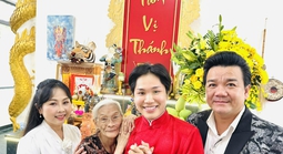 Nghệ sĩ Bo Bo Hoàng giữ lửa tuồng cổ từ không gian lễ hội dân gian