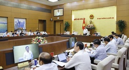 Mở đầu nhiệm kỳ hành động