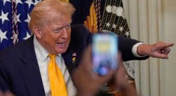 Iran "bác tin sắp đạt thỏa thuận ngừng bắn", nêu điều kiện duy nhất mở cửa eo biển Hormuz