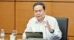 Chủ tịch Quốc hội: Sửa Luật Thủ đô cũng là tiền đề 
để TPHCM xây dựng Luật Đô thị đặc biệt