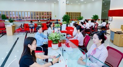 HDBank công bố tài liệu ĐHĐCĐ 2026: Lợi nhuận vượt 30 ngàn tỉ đồng, quy mô tiến sát 1,2 triệu tỉ