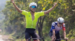 Chặng 7 cuộc đua xe đạp Cúp truyền hình TP HCM 2026: Đặng Thành Được tạm giữ Áo chấm đỏ