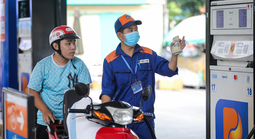 Giá xăng dầu giảm rất mạnh, dầu diesel giảm tới gần 10.000 đồng/lít