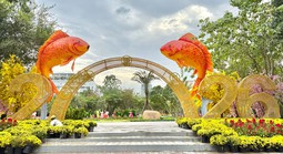 Tô điểm đô thị bằng đất "vàng" chưa khai thác