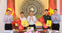 Thanh Hóa trao các quyết định của Ban Bí thư về công tác cán bộ