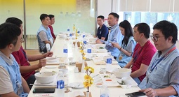 Thấu hiểu đời sống công nhân